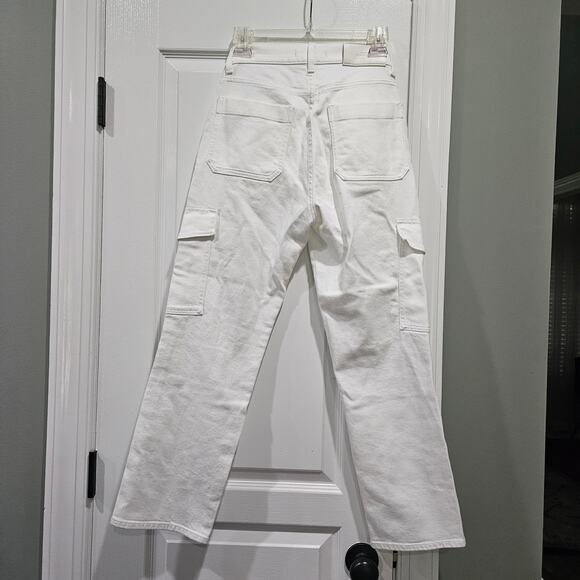 7 for all mankind Women's Size 26 White High-Rise Cropped Logan Cargo Jeans - Picture 7 of 7